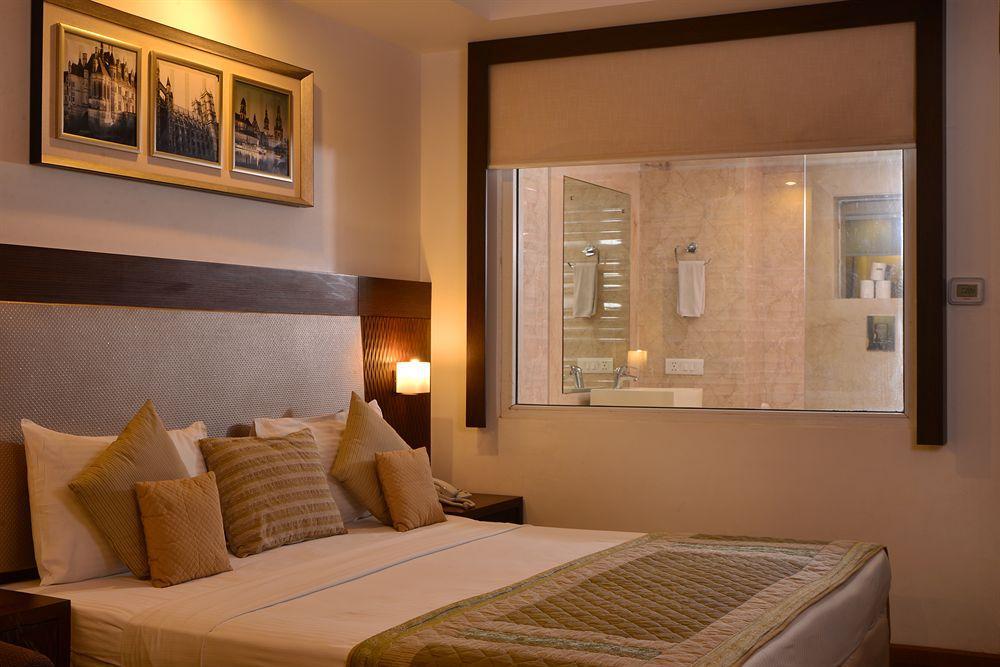 Hotel Le Roi Near New Delhi Railway Station Zewnętrze zdjęcie