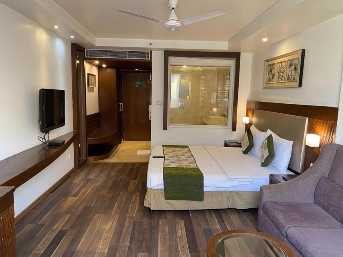 Hotel Le Roi Near New Delhi Railway Station Zewnętrze zdjęcie