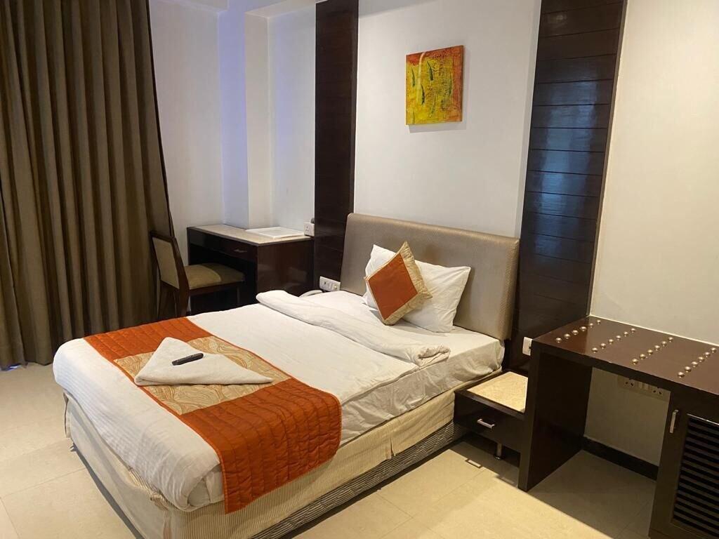 Hotel Le Roi Near New Delhi Railway Station Zewnętrze zdjęcie