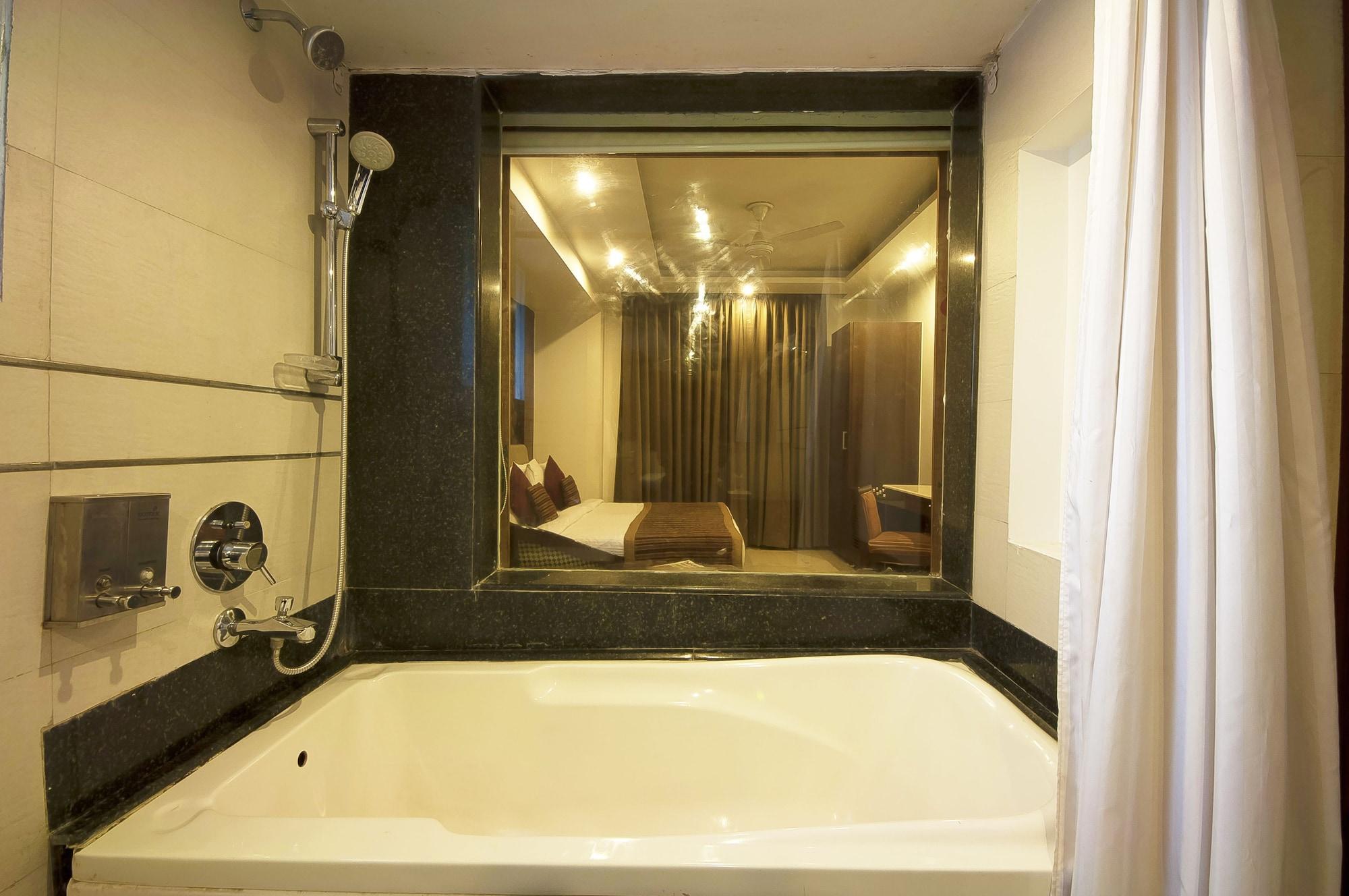 Hotel Le Roi Near New Delhi Railway Station Zewnętrze zdjęcie