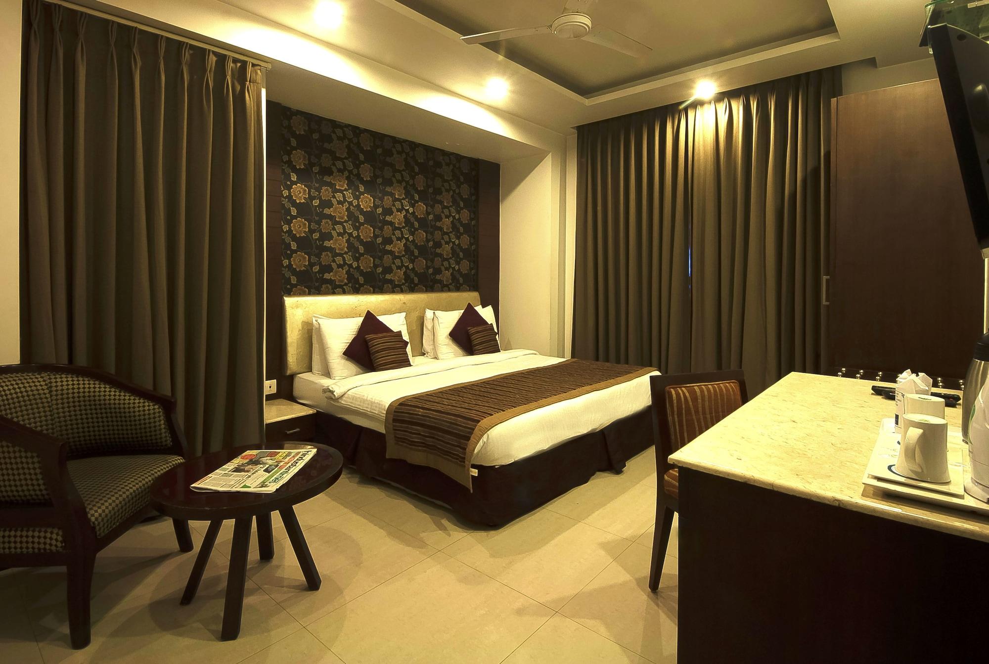 Hotel Le Roi Near New Delhi Railway Station Zewnętrze zdjęcie