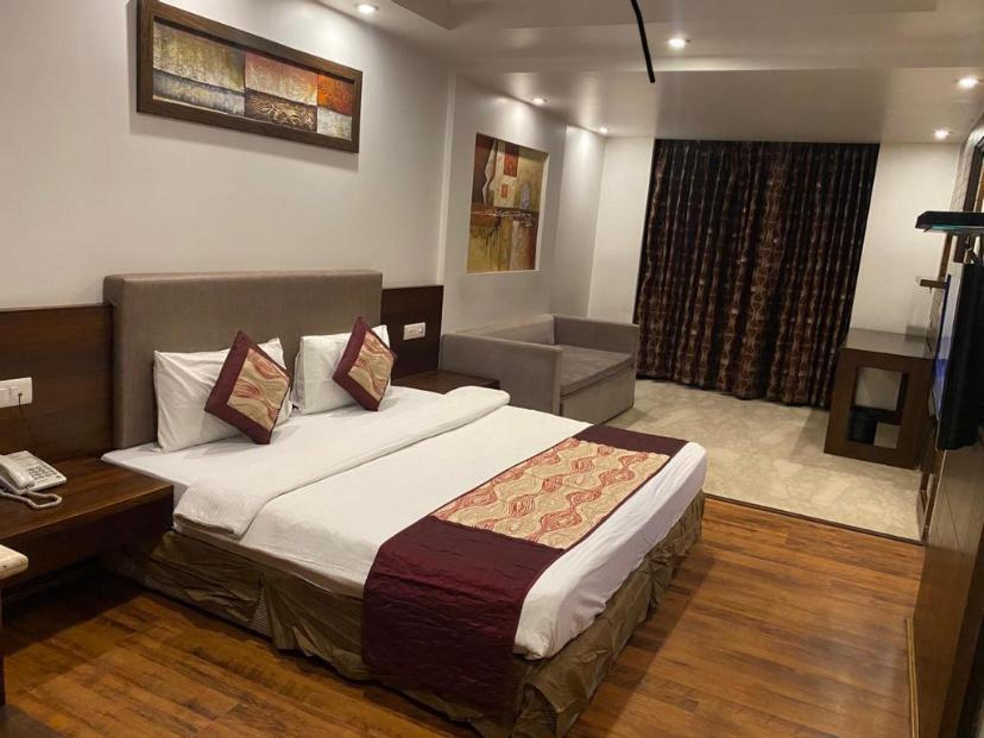 Hotel Le Roi Near New Delhi Railway Station Zewnętrze zdjęcie