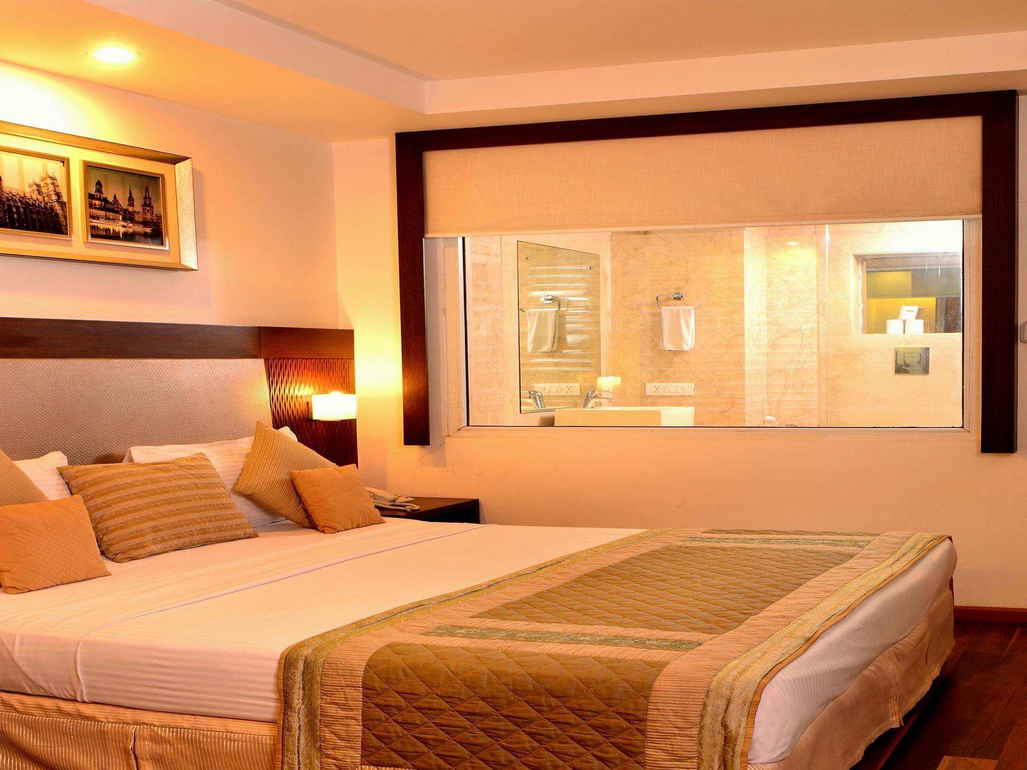 Hotel Le Roi Near New Delhi Railway Station Zewnętrze zdjęcie