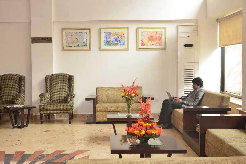 Hotel Le Roi Near New Delhi Railway Station Zewnętrze zdjęcie